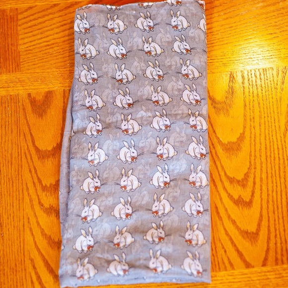 Rabbit Print Infinity Scarf - Picture 2 of 3